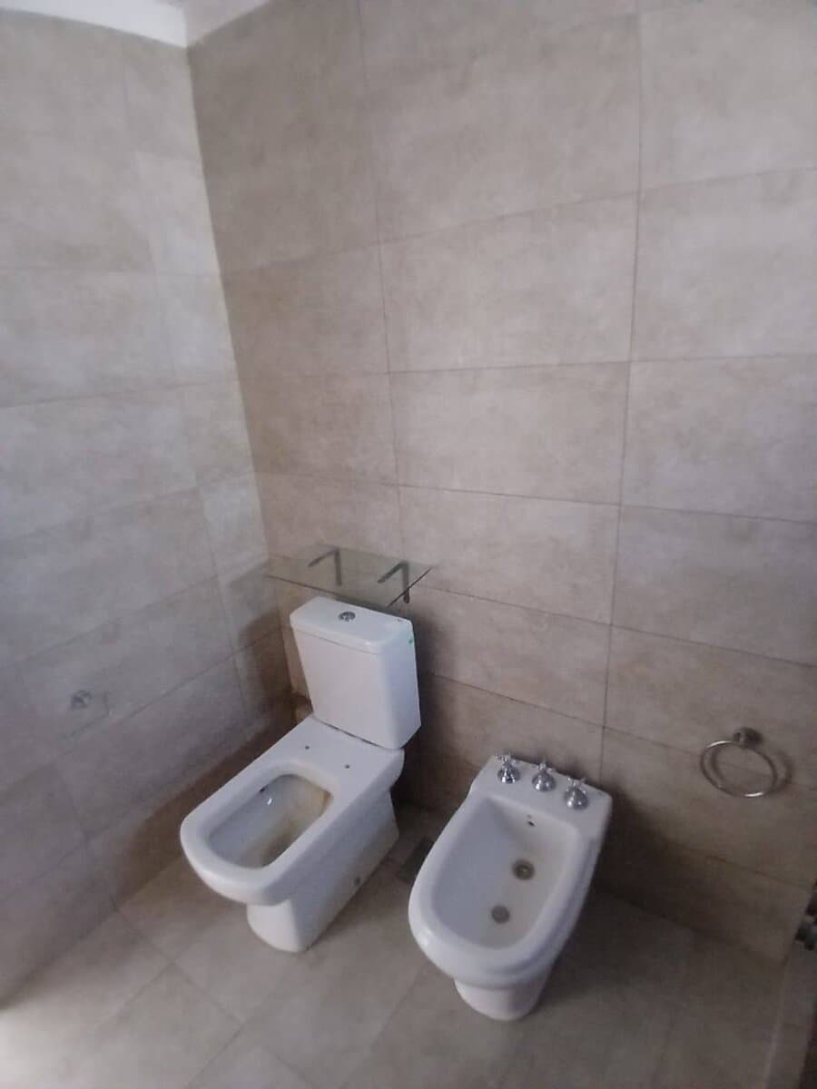 Casa de 2 Dormitorios en Roldan en Alquiler — foto 6