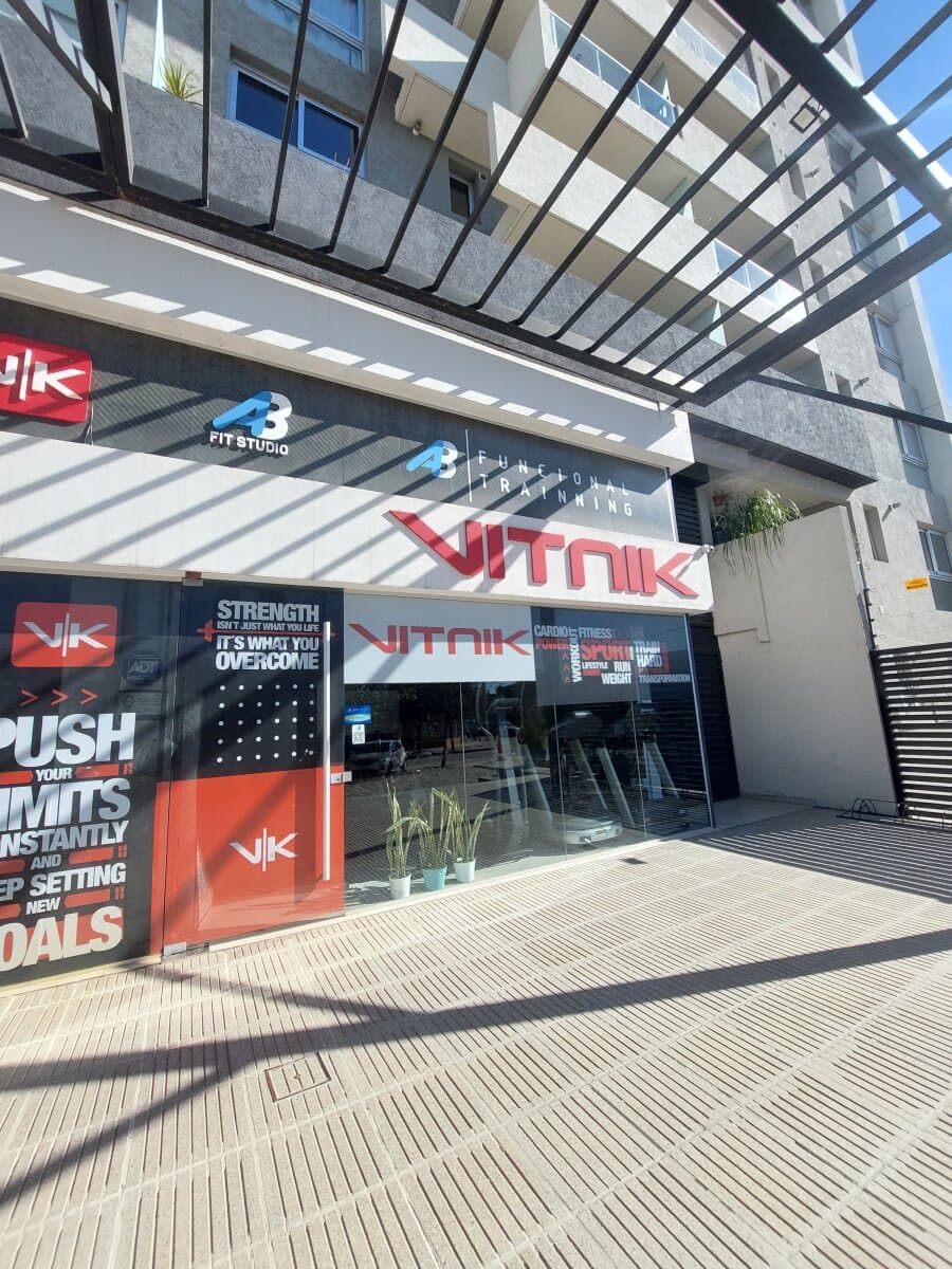 Locales comerciales en Alquiler,barrio Escobar — foto 1