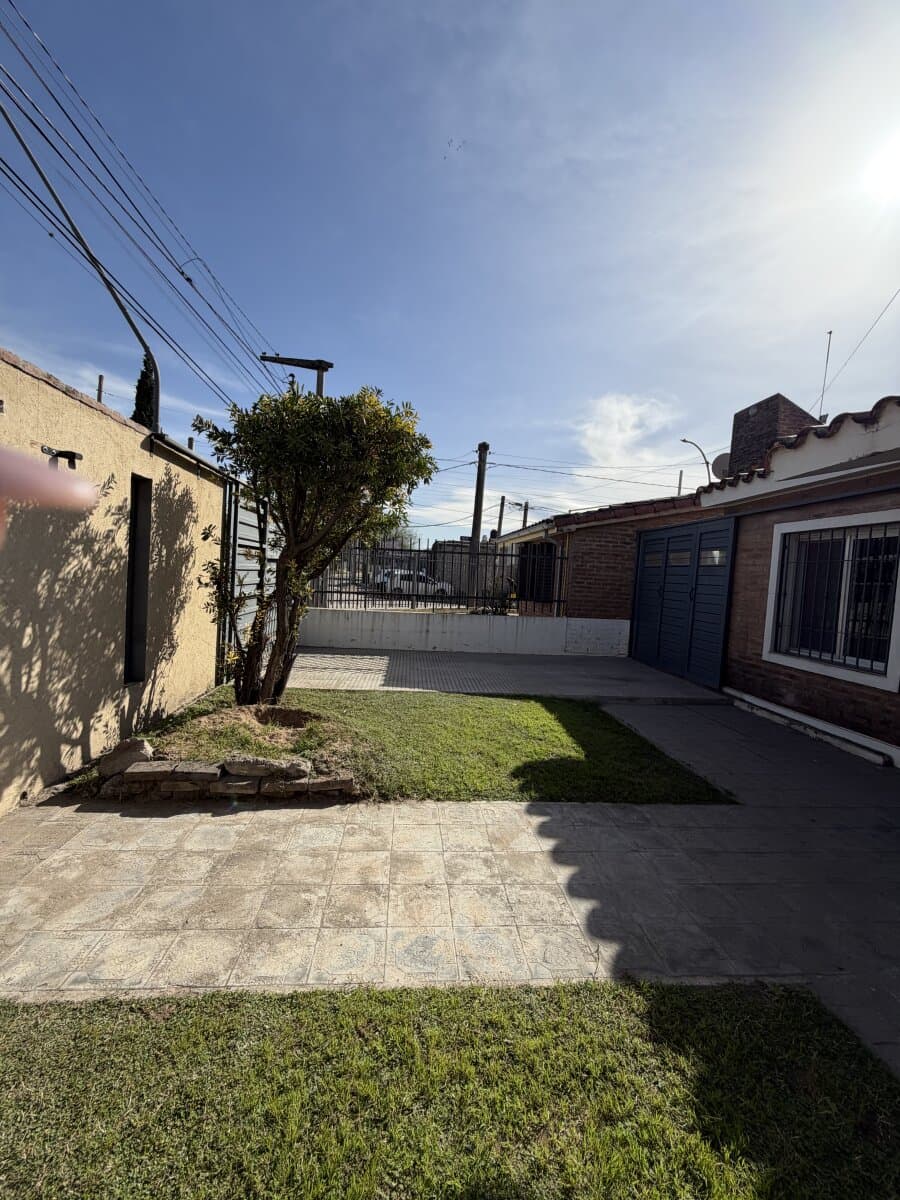 Casa de 3 dormitorios excelente estado! — foto 2