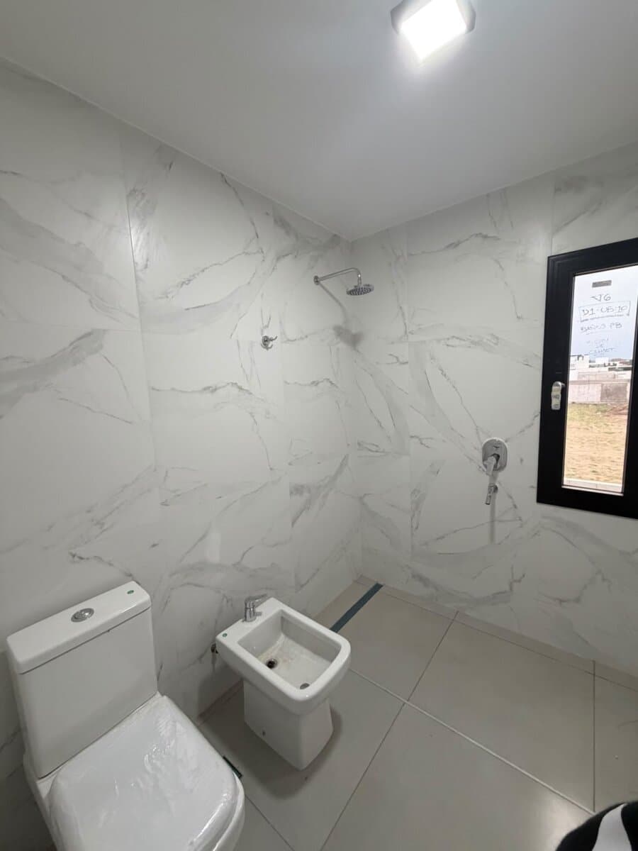 Duplex en Venta Solares de Manantiales - 3 Dormitorios 3 Baños — foto 10