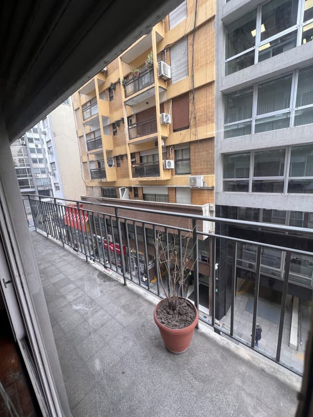 3 AMB con Balcón corrido + Lav indep Balcón interno