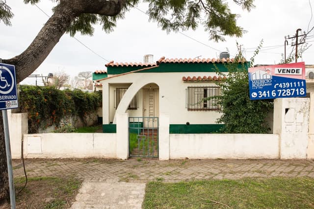 Casa de 3 Dormitorios en Granadero Baigorria