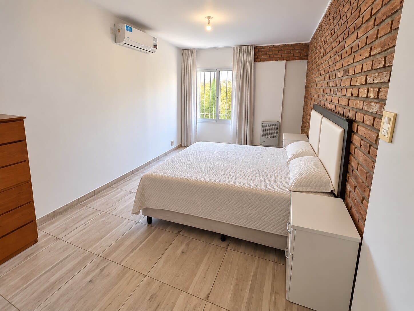 CASA DE 3 DORMITORIOS GRANADERO PRINGLES — foto 8