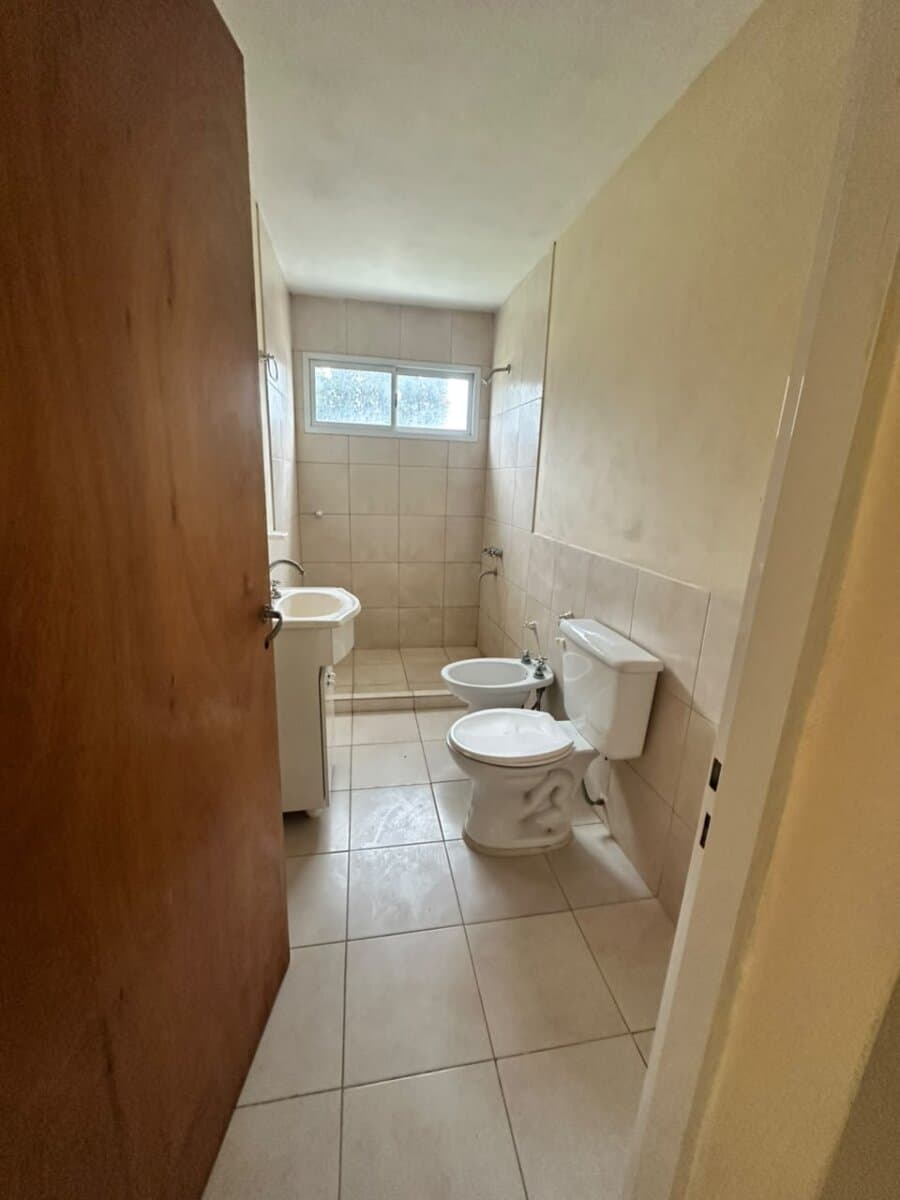 ALQUILER PERMANENTE DUPLEX EN FUNES — foto 4