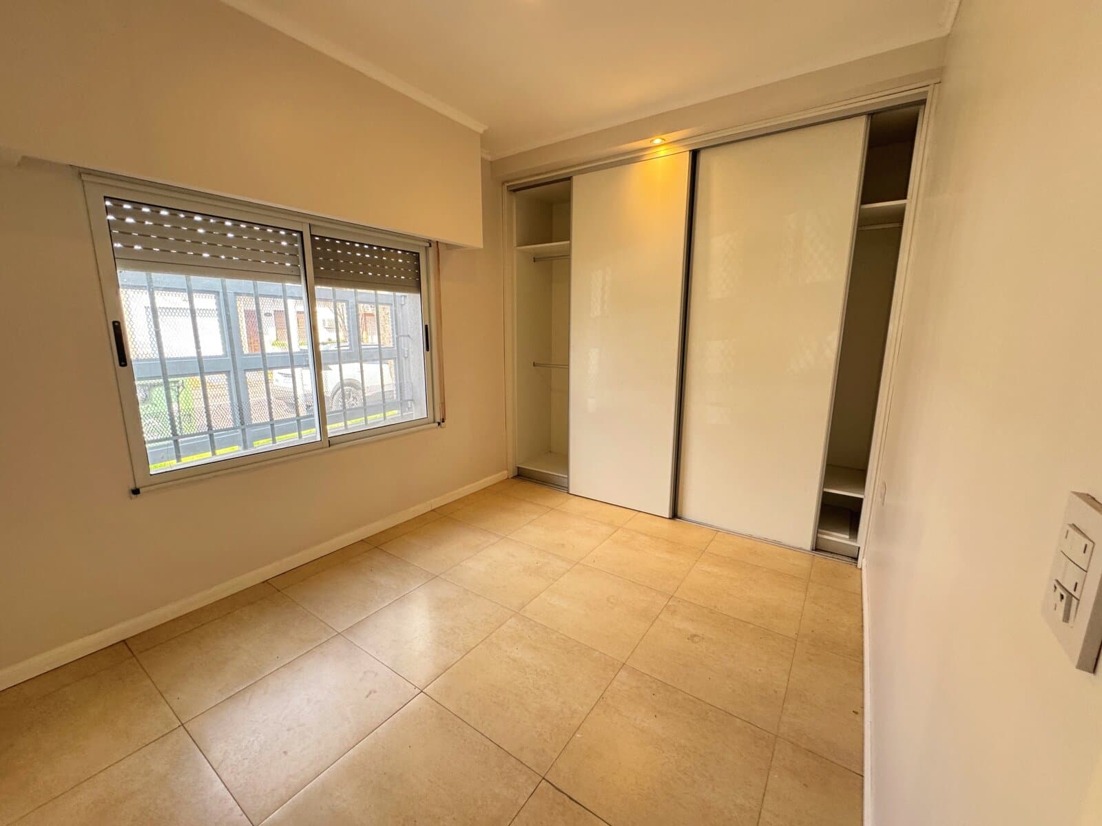 Casa de 3 dormitorios - San lorenzo — foto 4