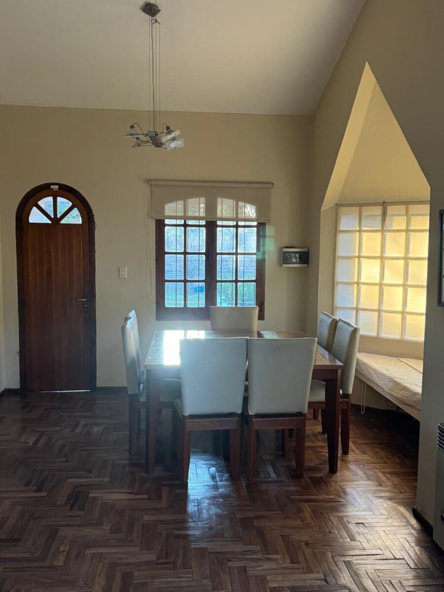 ALQUILA CASA 4 DORMÍ BARRIO URCA — foto 8