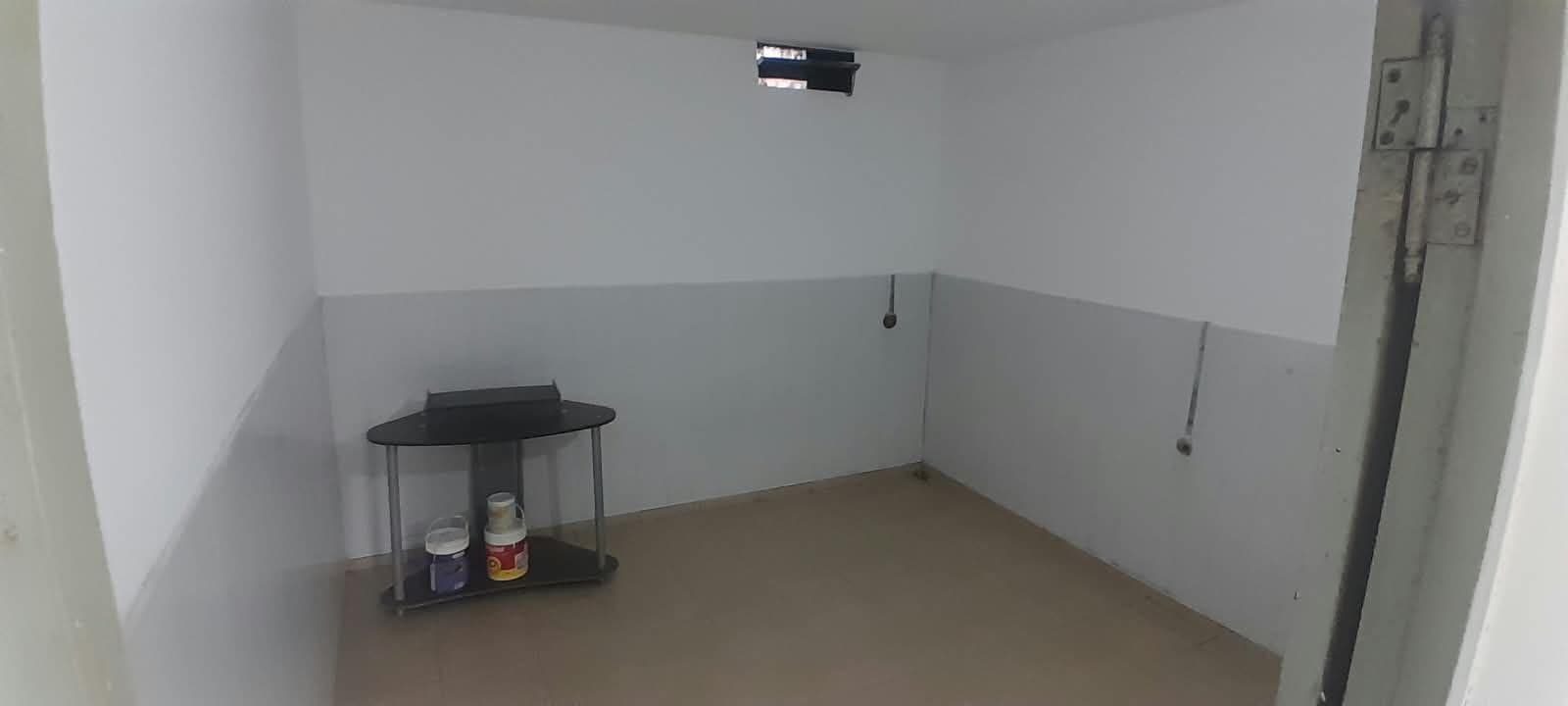 CASA DE 2 DORMITORIOS CON COCHERA INGRESO COMPARTIDO — foto 3