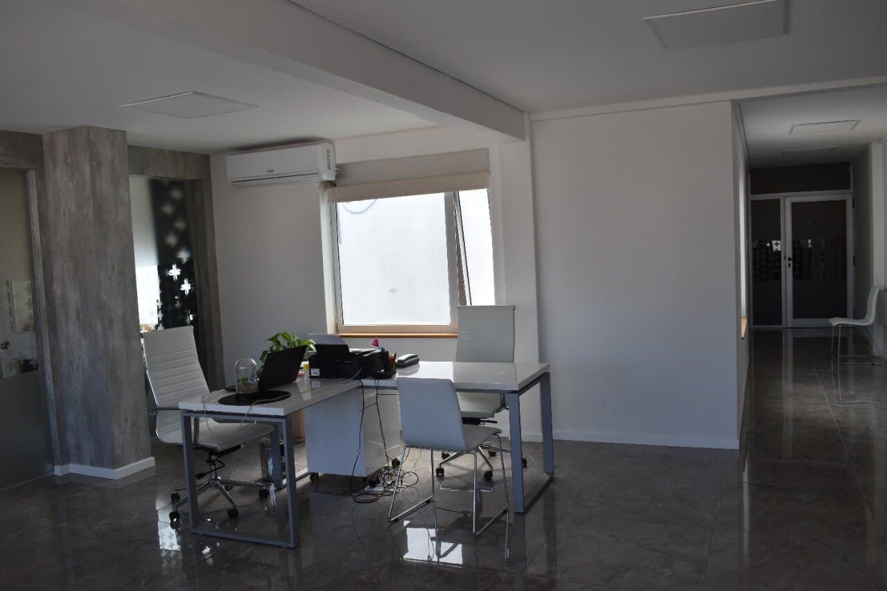 ALQUILER OFICINA CORDOBA 1110 — foto 7
