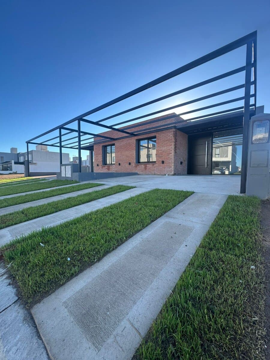 Duplex en Venta Solares de Manantiales - 2 Dormitorios y 2 Baños — foto 1
