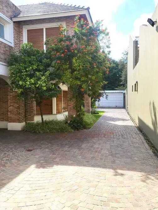 Venta Casa Chalet Parque Pileta Lomas De Zamora — foto 9
