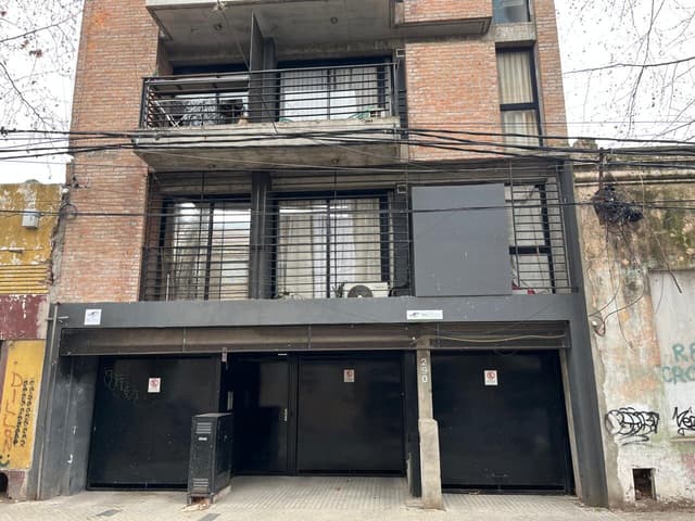 Un dormitorio + Terraza Exclusiva + Cochera
