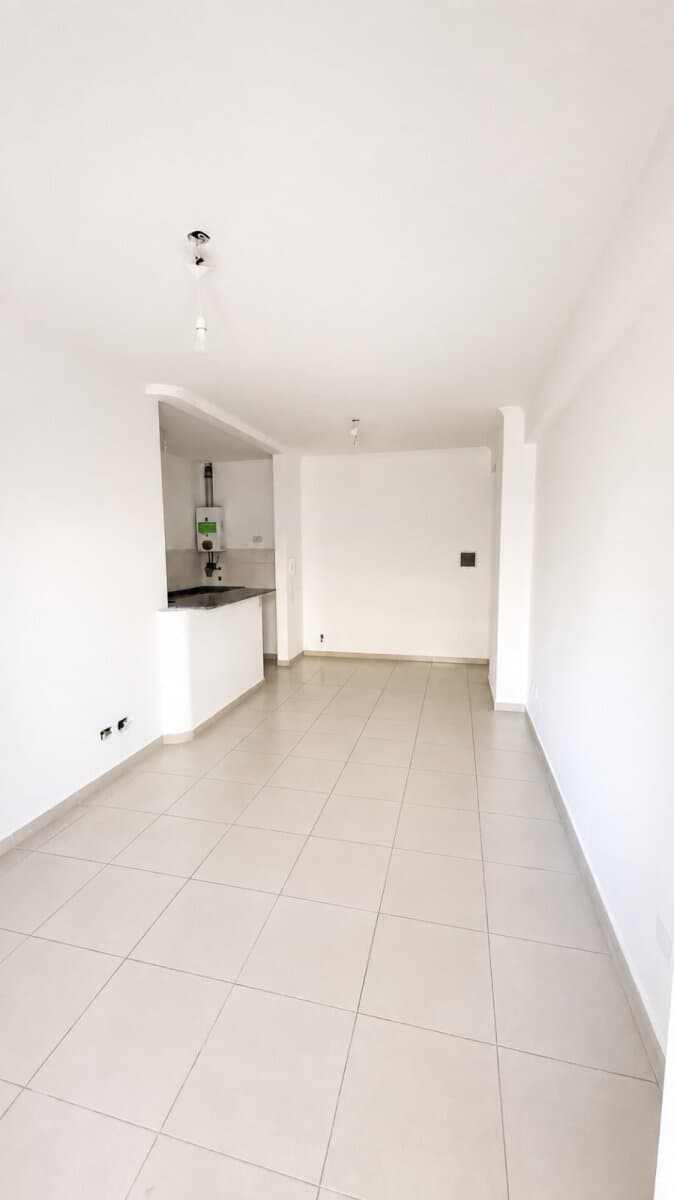 ¡DEPARTAMENTO EN ALQUILER - NUEVA CÃRDOBA! 1 DORM/ PATIO!! — foto 2