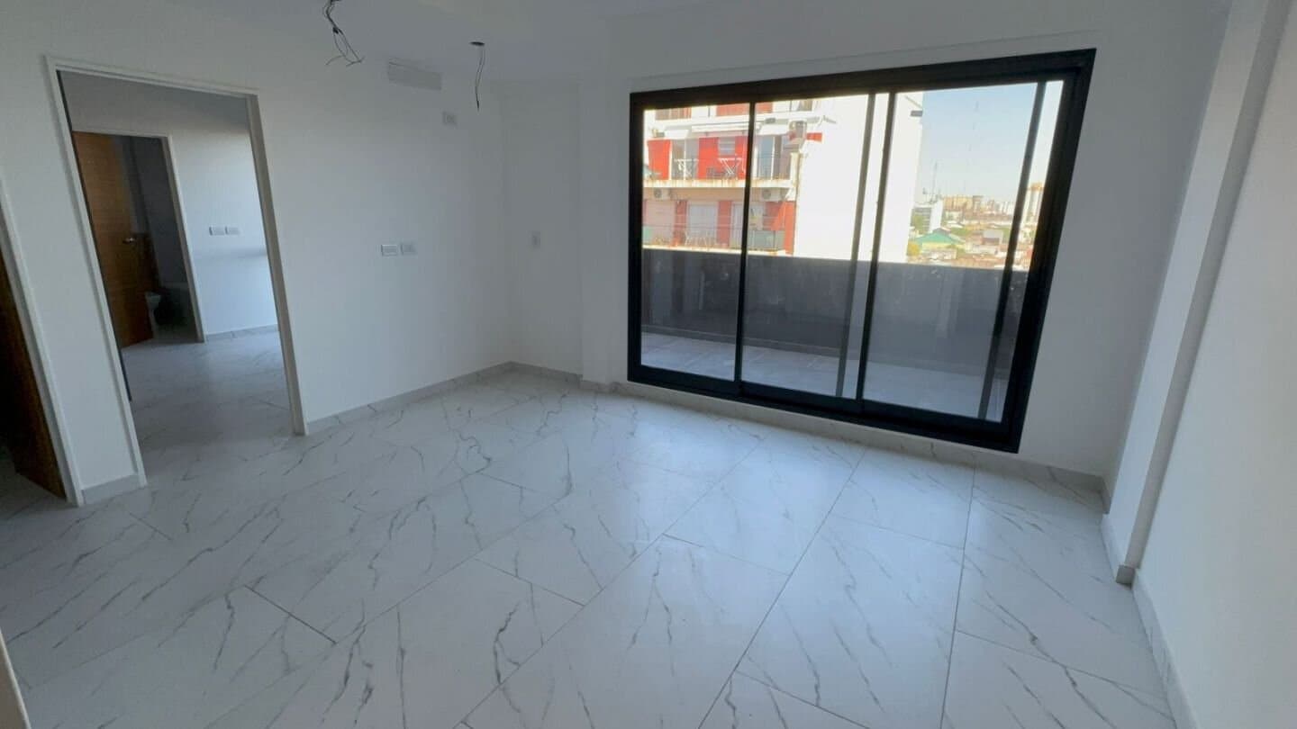 Departamento a estrenar en venta. 2 ambientes con balcón al frente — foto 2