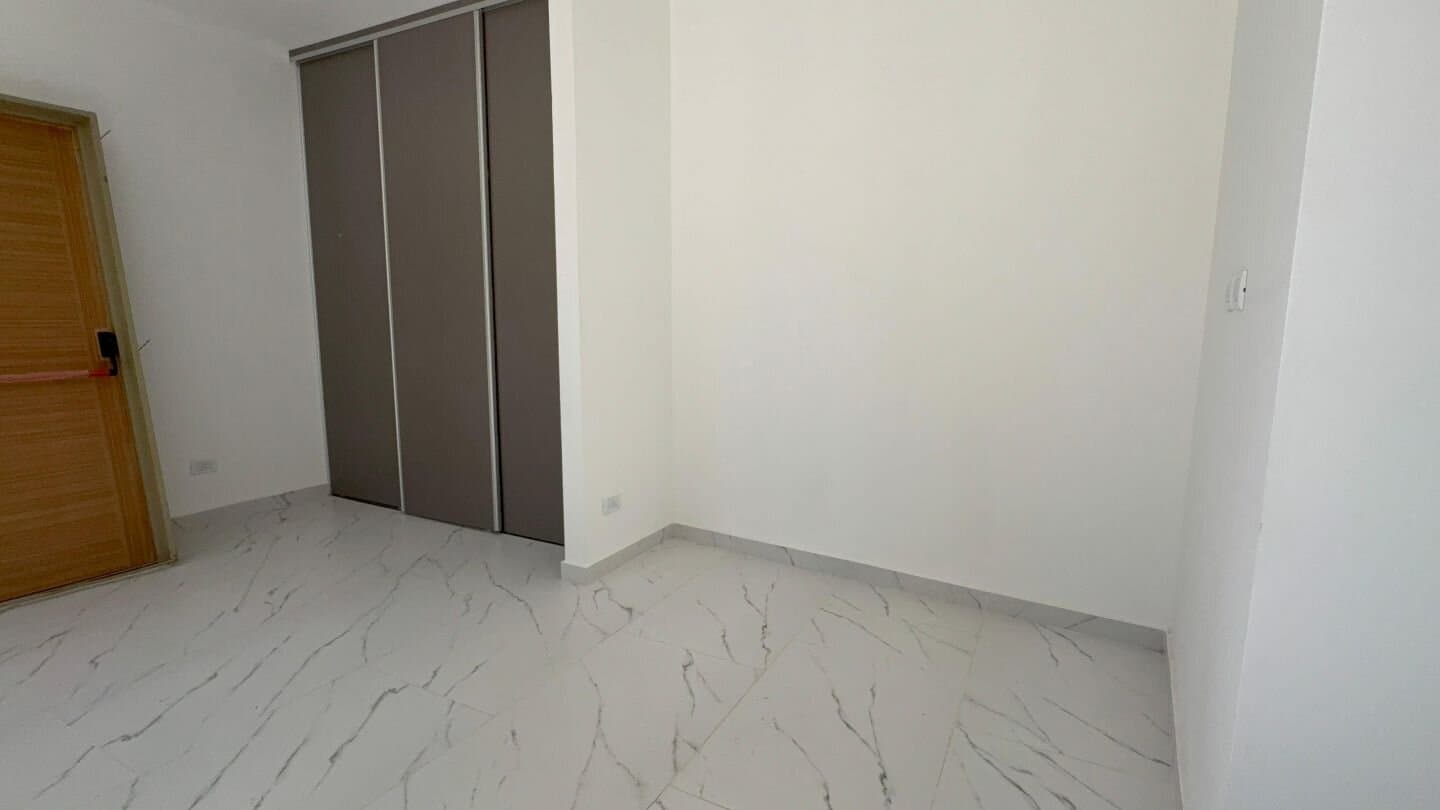Departamento a estrenar en venta. Monoambiente con patio. Parrillas y Solarium. — foto 6