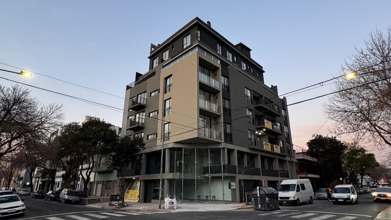 Departamento a estrenar en venta. Monoambiente con patio. Parrillas y Solarium. — foto 12