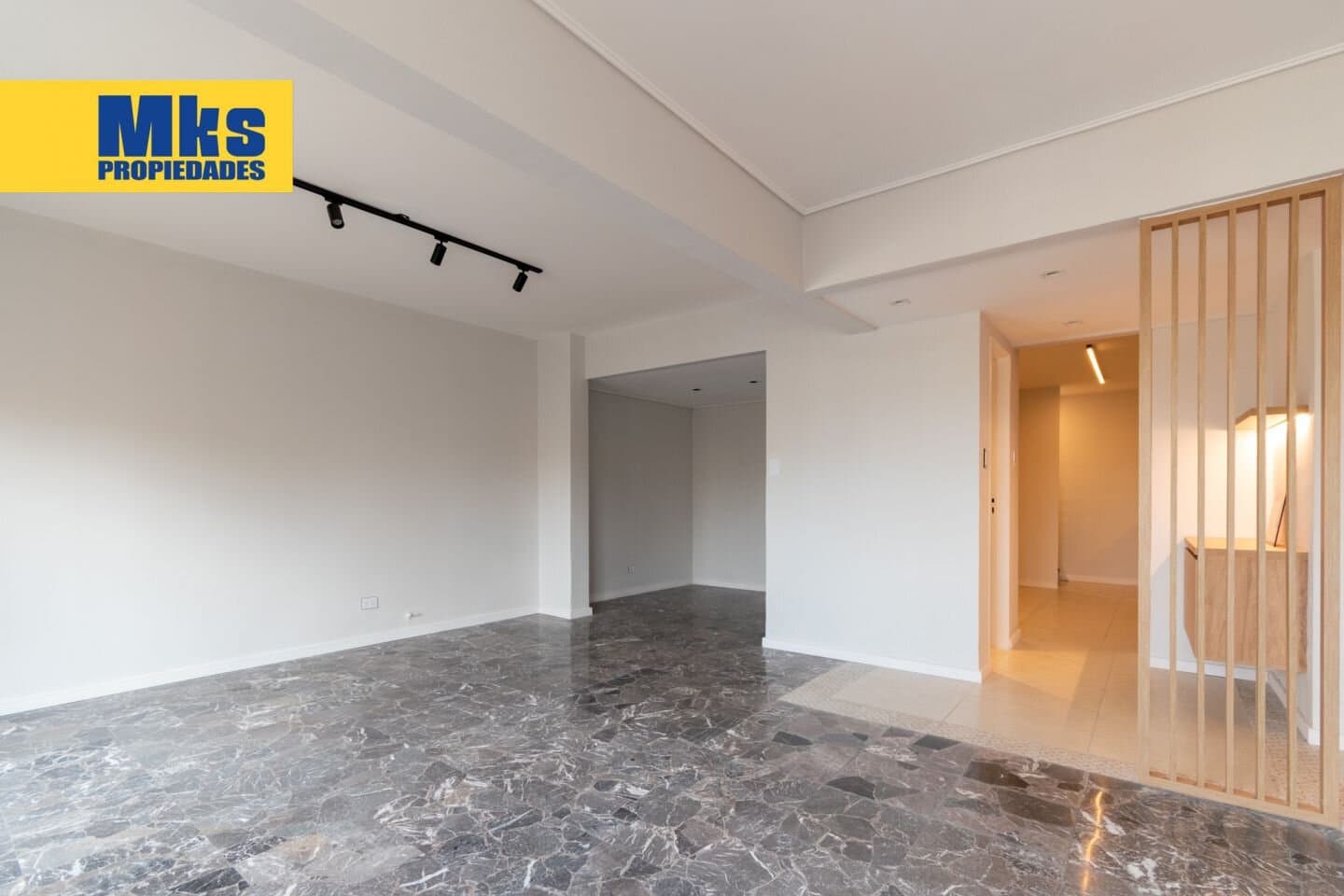3 Ambientes con balcón. Reciclado a nuevo. Av Montes de Oca, Barracas. — foto 6