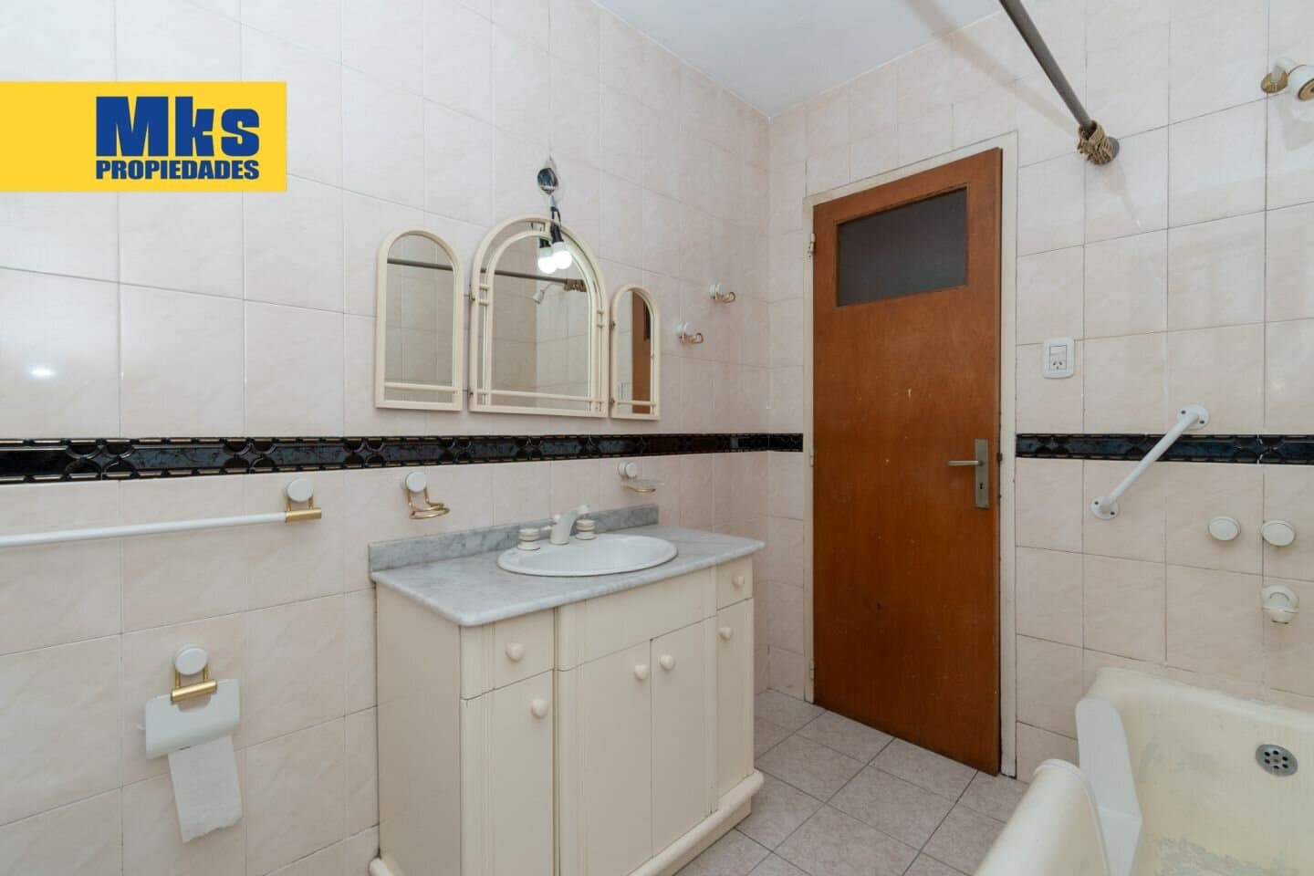 Descubrí un amplio 3 ambientes con dependencia y balcón aterrazado al frente. — foto 12
