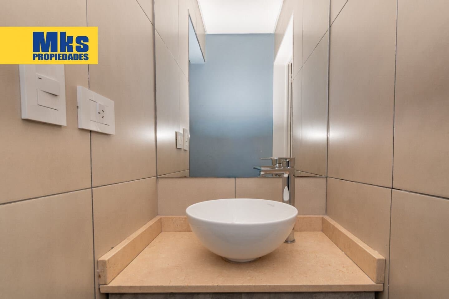 Azara y Cnel Salvadores - Venta. Departamento 2 ambientes con cochera. — foto 12