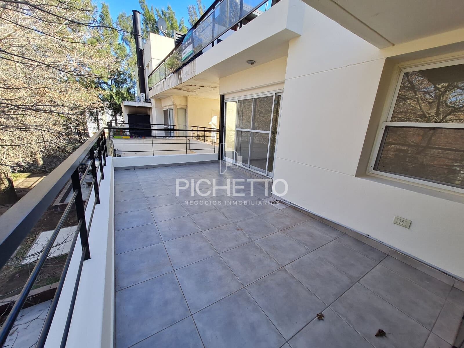 Alquiler departamento 1 dormitorio con balcón y cochera - Barrio Privado Sol Paraná, Pueblo Esther — foto 14