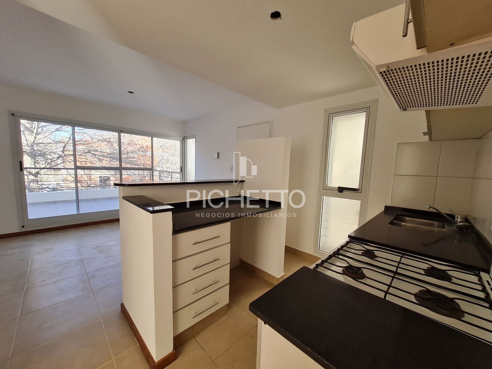 Alquiler departamento 1 dormitorio con balcón y cochera - Barrio Privado Sol Paraná, Pueblo Esther — foto 11