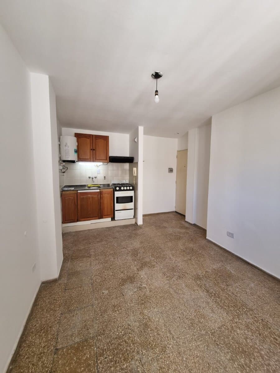 VENDO DPTO B° ALBERDI — foto 1