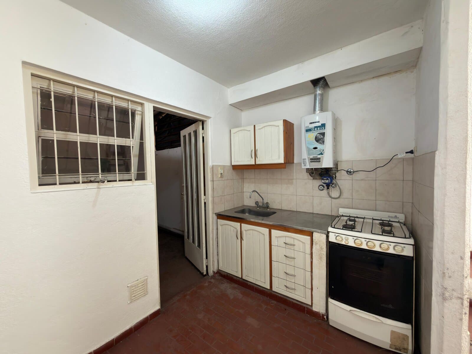 DEPARTAMENTO DE PASILLO DE UN DORMITORIO EN ZONA SUR — foto 5