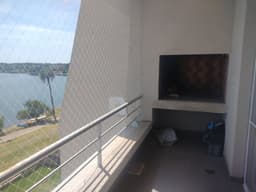 ALQUILER DPTO 3 AMBIENTES CON BALCON Y PARRILLA