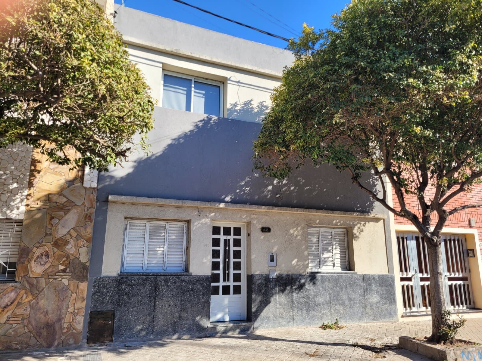 Casa tres dormitorios en alquiler — foto 1