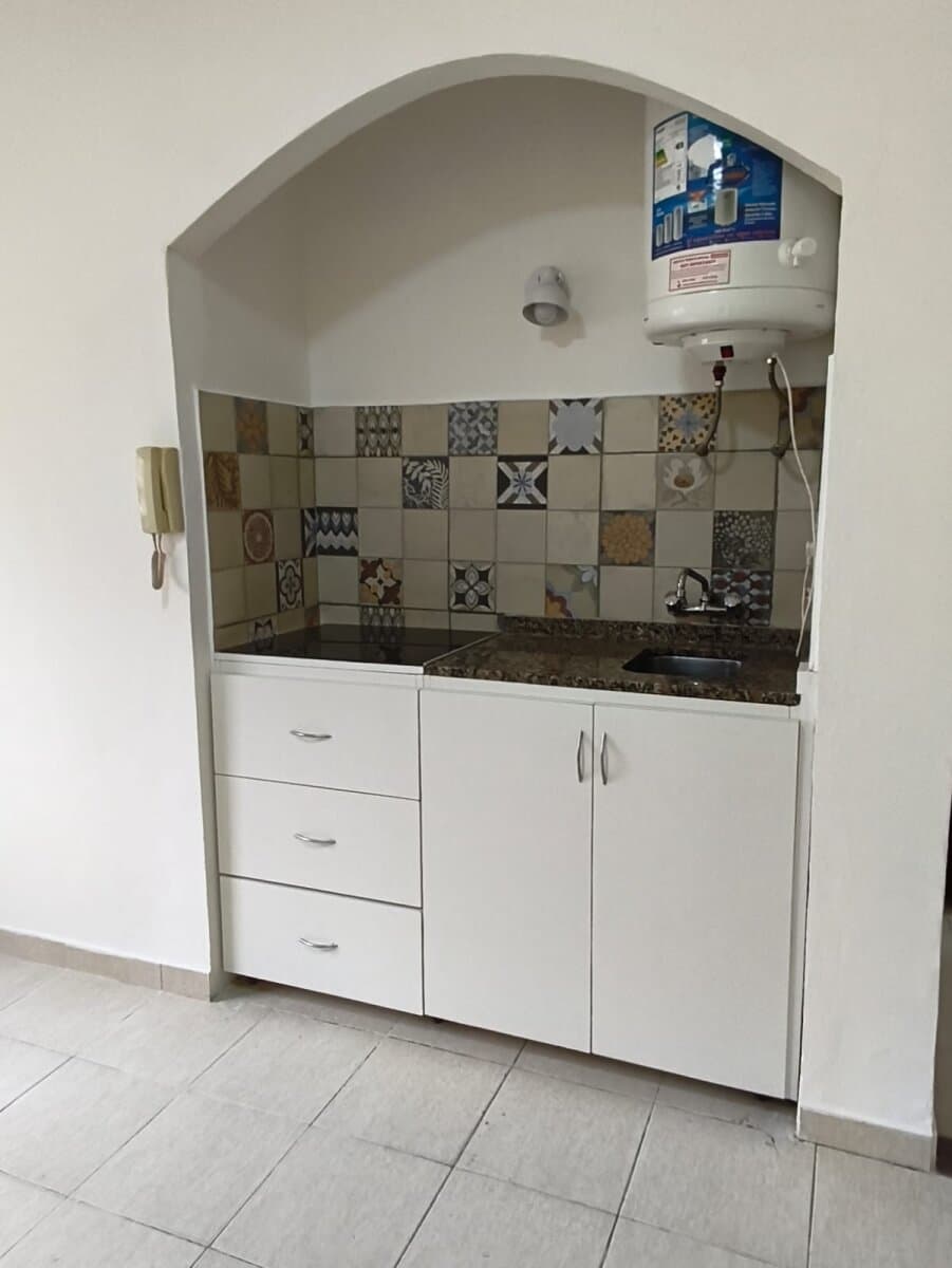 Monoambiente super equipado, reciclado a nuevo en Parque Centenario — foto 4