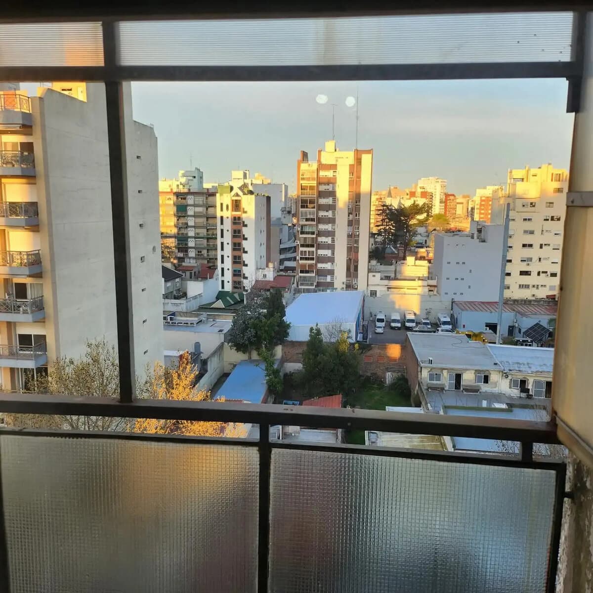 Local Con Ph De 3 Ambientes.- Acepta Permuta — foto 5