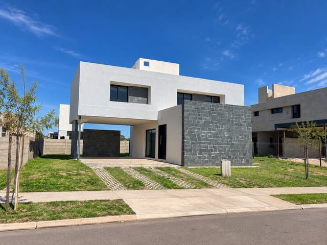 VENTA CASA 3 DORMITORIOS | AIRES DE LA CAMPIÑA