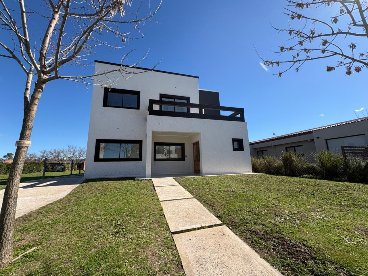 VENTA CASA 6amb Bº SAN PABLO PILAR DEL ESTE — foto 1