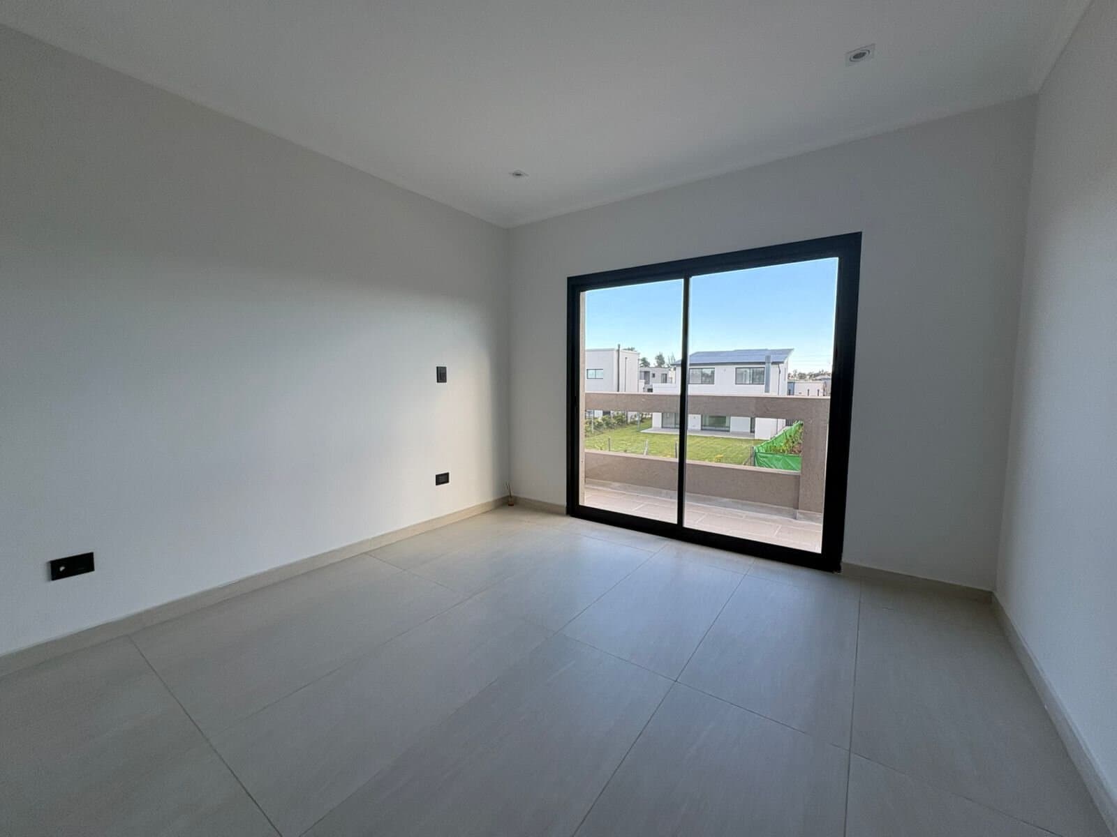 VENTA CASA 6AMB Bº SAN PABLO PILAR DEL ESTE — foto 4