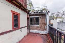 Venta. PH 4 ambie. Terraza. Patio. Para refaccionar totalmente. Colegiales