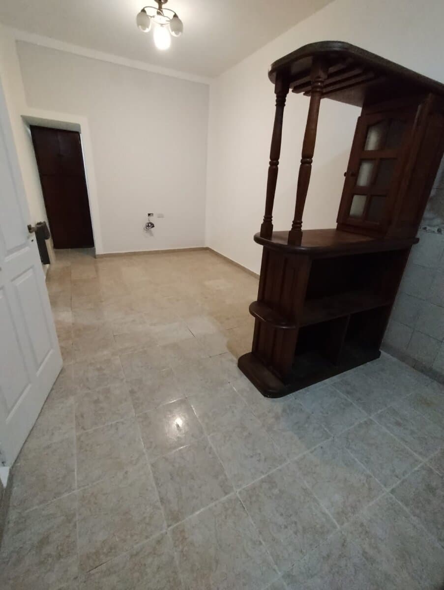 ALQUILER PH 2 AMB.CON PATIO VILLA SARMIENTO — foto 3