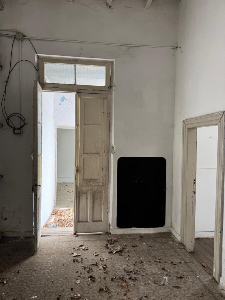 JUNIN Y STEPHENSON - CASA A REFACCIONAR — foto 2