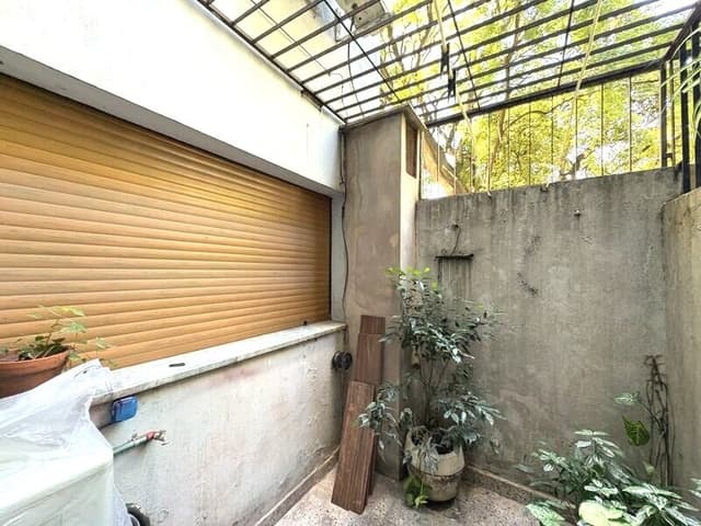 Colegiales / 3 ambientes en Planta Baja con Patio