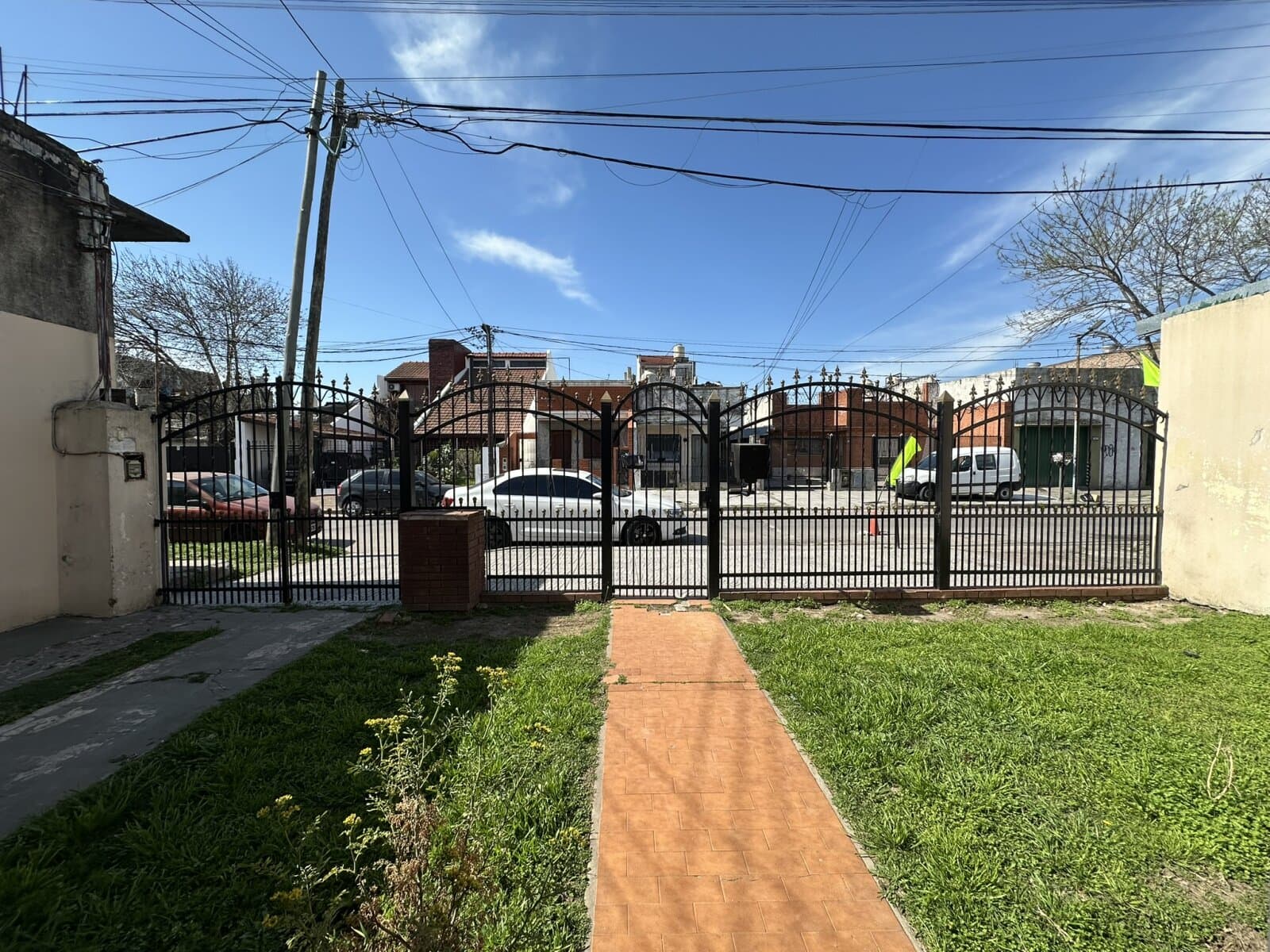 CASA 3 AMB. CON PARQUE + GALPÓN 120 M² — foto 4