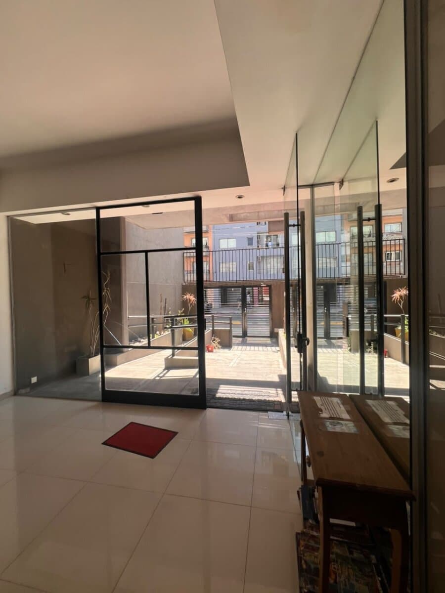 Excelente MoNOAMBIENTE CON BALCÓN. Terraza y Laundry! — foto 14