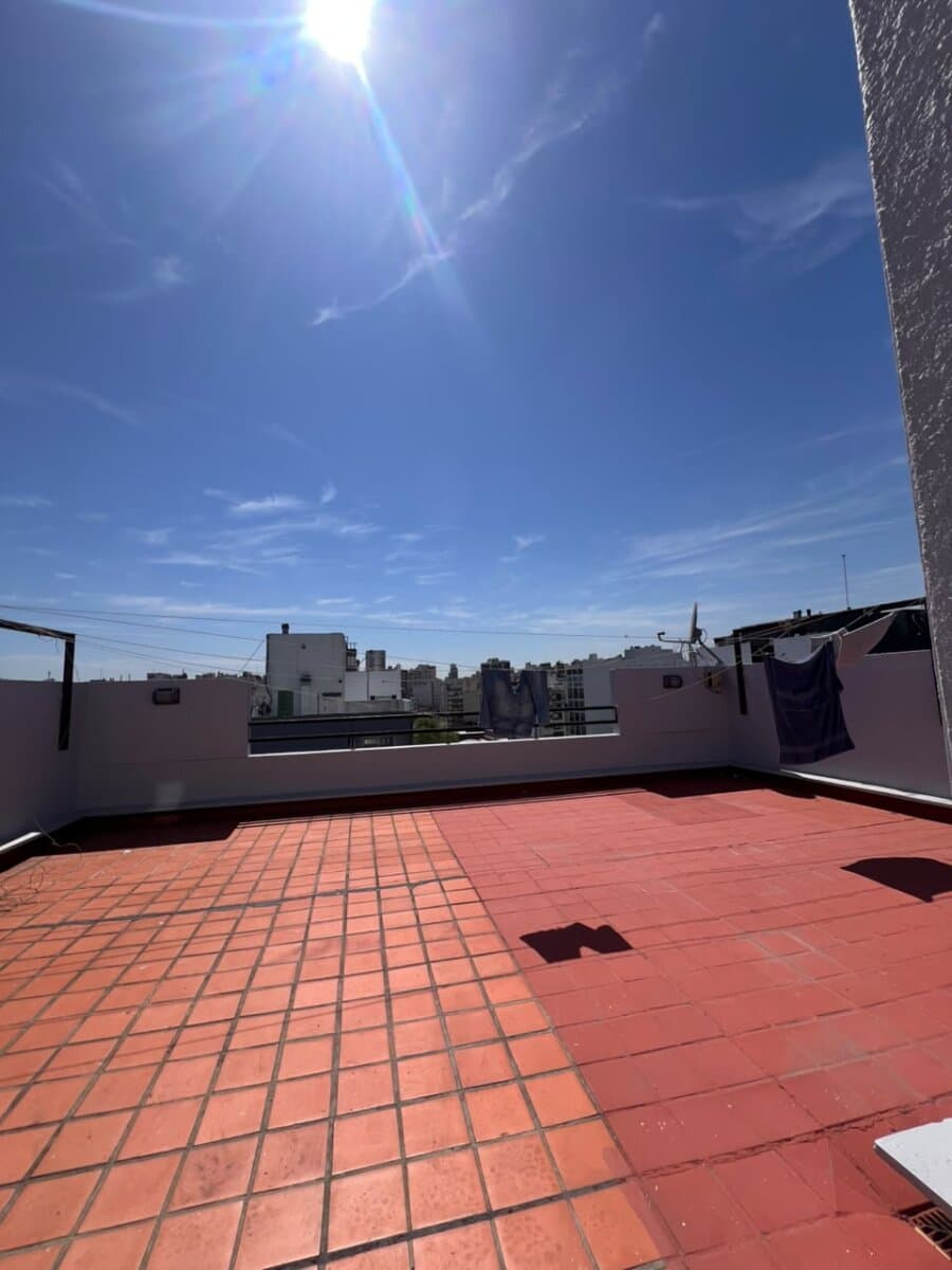 Excelente MoNOAMBIENTE CON BALCÓN. Terraza y Laundry! — foto 10