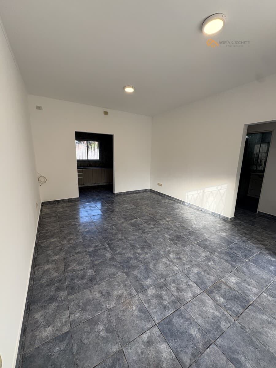 ROLDAN -EN ALQUILER - CASA 2 DORMITORIOS- PISCINA — foto 3