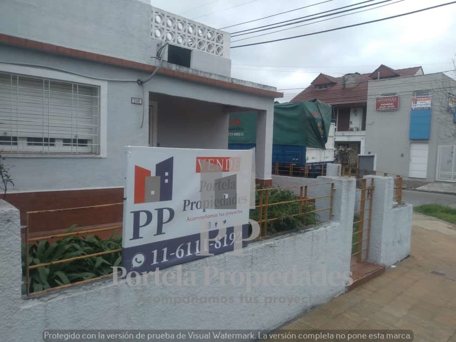 CASA ESTILO AMERICANA CASTELAR APTO CRÉDITO — foto 2