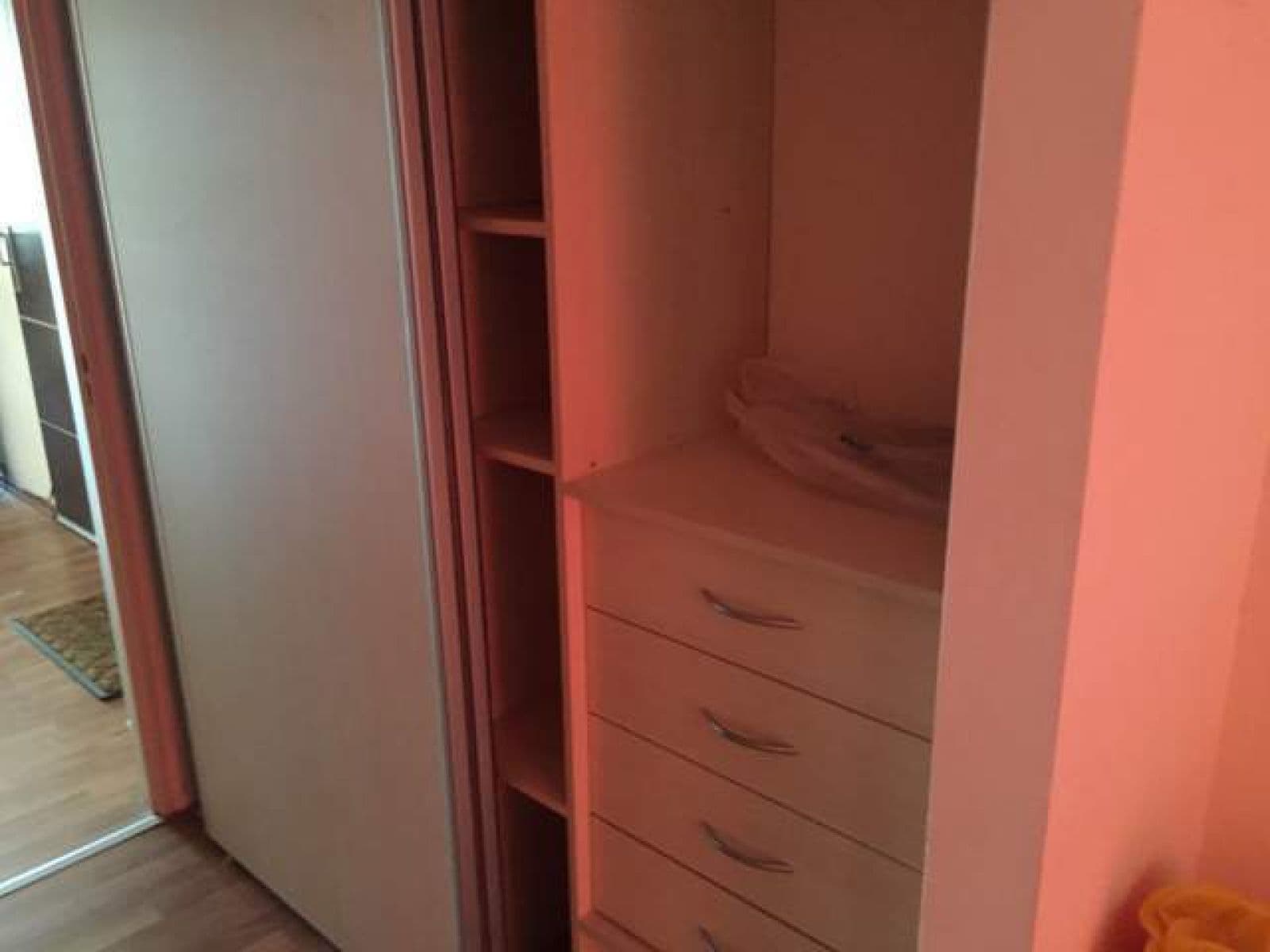 DEPARTAMENTO 2 AMB. AMPLIOS EDIFICIO DE CATEGORIA DE 3 PISOS — foto 13
