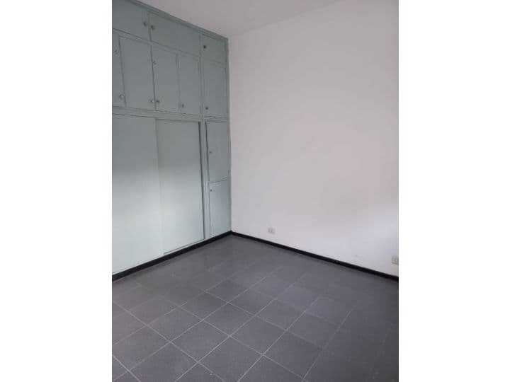 Casa de dos dormitorios en Planta Alta Marull 490 — foto 9
