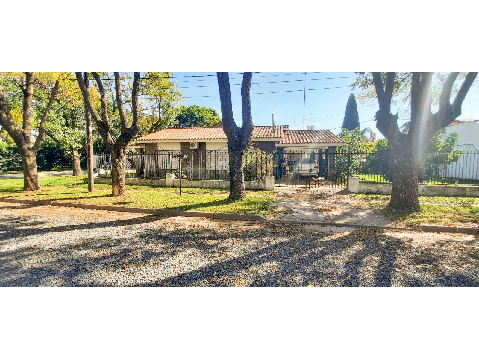 Casa céntrica en Funes — foto 2