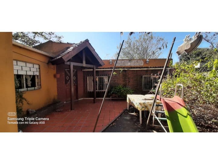Venta Casa  con  locales Virrey del Pino — foto 1