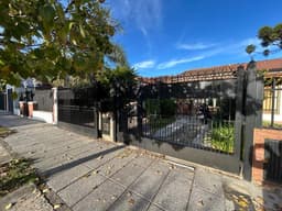 Casa 7x23 en Venta-Ciudad Jardín