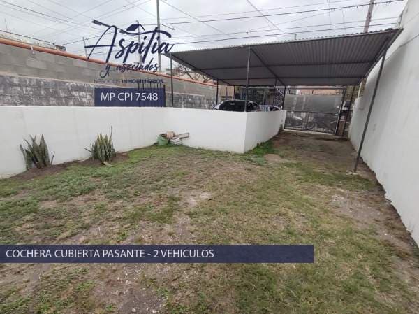 VENTA PH 2 Dormitorios Cochera Pasante Villa Cabrera Córdoba Capital — foto 2