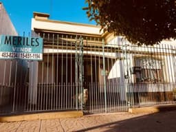 casa-venta - -MERILES PROPIEDADES----1506