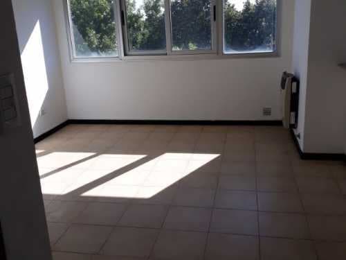 departamento-venta - -MERILES PROPIEDADES----1523 — foto 4
